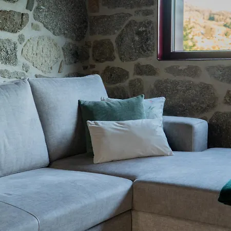 Casa Encosta Do Monte * Póvoa de Lanhoso