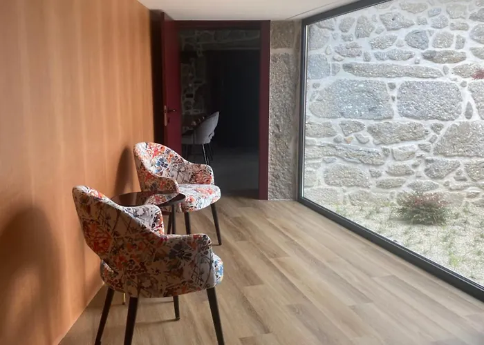 Nyaraló Casa Encosta Do Monte